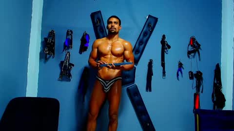 adonisdios online show from May 17, 2:13 pm