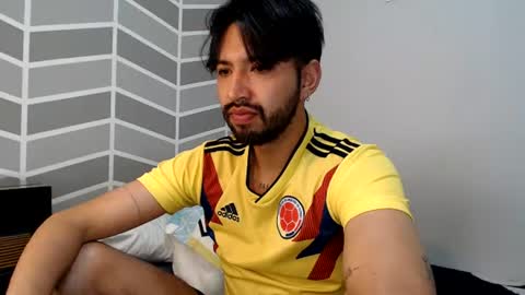 Adrian Falcon online show from June 24, 1:08 am