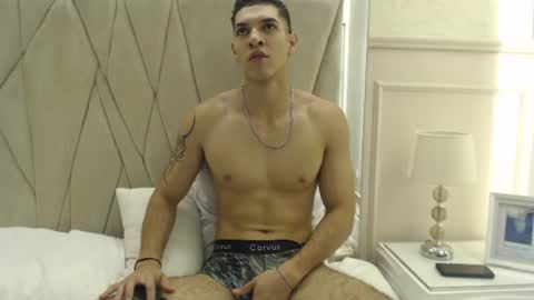 Adrien Monteiro online show from July 18, 11:26 am