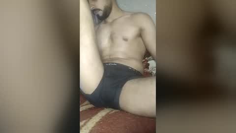 ahmed11019977 online show from July 16, 4:30 am