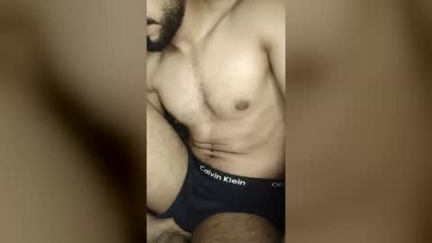 ahmed11019977 online show from July 20, 4:18 am