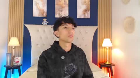 Aiden online show from July 25, 1:30 pm