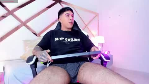 AITOR online show from June 17, 1:40 am