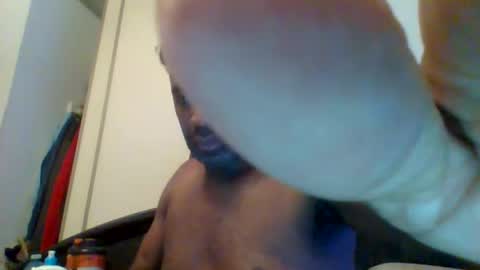 aj297914 online show from July 3, 7:47 am