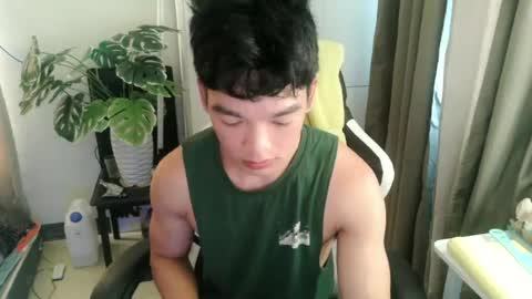 AJ online show from August 4, 1:33 am