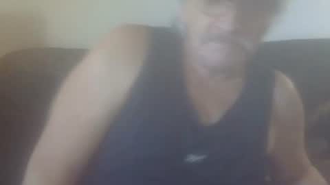 ajames6961 online show from June 25, 10:24 pm