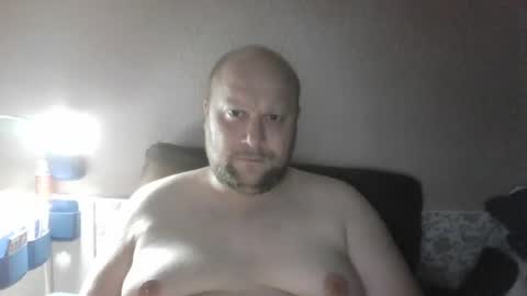 akillerxxl90 online show from July 7, 5:27 pm