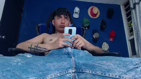 Alex online show from May 14, 3:59 am
