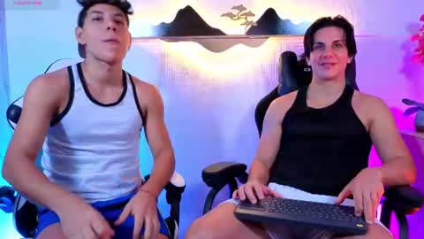 Al Fox  Miko Fortuni  online show from July 1, 12:44 am