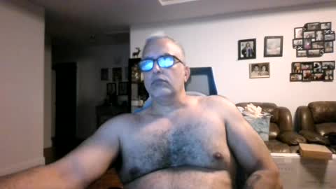 aladdin31673 online show from July 22, 3:31 am