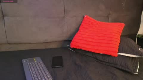 alan_colthon online show from June 5, 6:52 am
