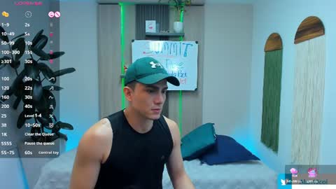 Alan  Kevin can we reach 100 thumbs up please guys  online show from July 21, 7:27 pm
