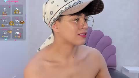 alan_twink12 online show from July 17, 4:30 am