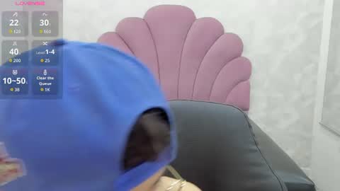 alan_twink12 online show from July 12, 4:36 am