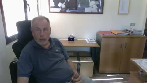 aleandela online show from May 22, 2:22 pm