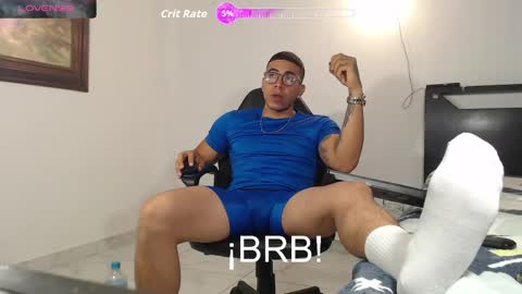 alejandrocock online show from May 8, 10:49 am