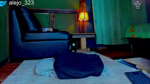 alejo_323__ online show from May 7, 4:45 am