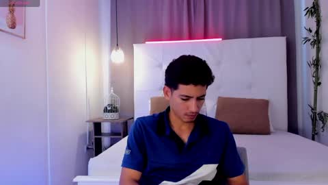 alejo_exotic online show from July 28, 12:34 pm