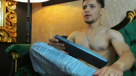 Alessandro King online show from July 18, 2:07 am