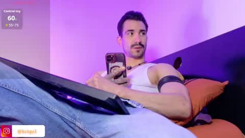 Kciqu3  Independent model online show from July 15, 1:01 am