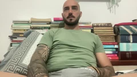alessandromori91 online show from May 15, 10:29 pm