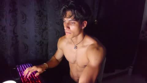 alessio Vale online show from June 5, 5:23 am