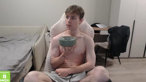 Alex online show from August 2, 10:02 am