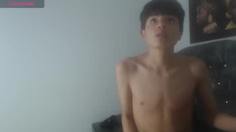 alex_it0 online show from April 21, 1:42 am