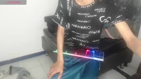 alex_it0 online show from April 21, 7:53 pm
