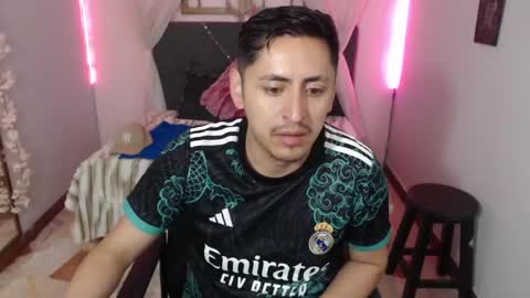 Alex online show from June 6, 11:38 am
