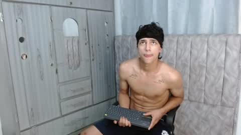 alex online show from July 10, 11:17 pm