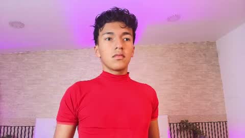 alex_santoss online show from July 14, 11:49 am