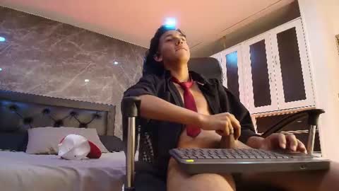 alex_santoss online show from July 17, 10:16 pm
