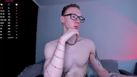 alex_silent online show from June 19, 6:13 pm