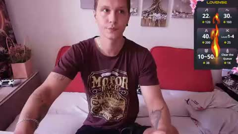 Alex WandHot online show from July 22, 7:11 am