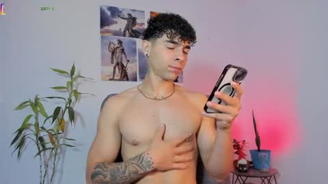 x   online show from April 28, 4:22 pm