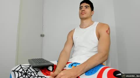 alexander__lips online show from May 23, 9:09 pm