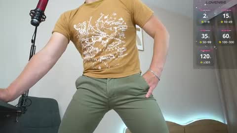 alexandrblatenn online show from May 8, 4:02 am