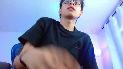 alex online show from July 23, 2:58 pm