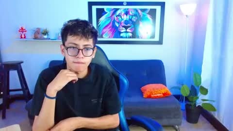 alex online show from July 22, 1:47 pm