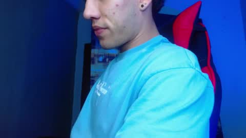 alexgiraldo__ online show from May 7, 2:00 am