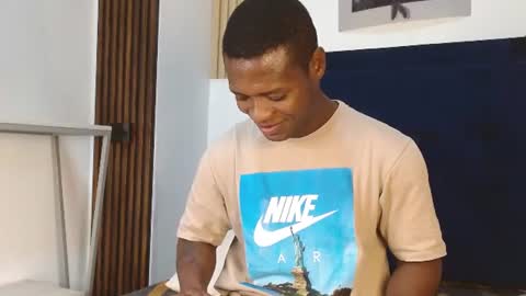 Alexis Fernandez online show from July 23, 7:33 pm