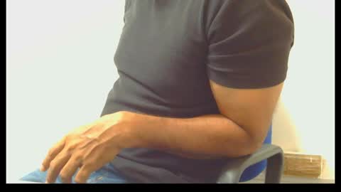 alexkerala84 online show from May 12, 12:13 pm