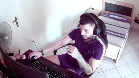 alexthepro00 online show from June 22, 11:48 am