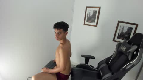 alexx_cum18 online show from July 2, 5:30 pm