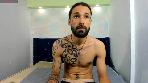 alexx_val online show from July 20, 8:21 pm
