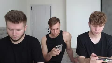 AlexDimaIgor online show from July 28, 8:33 am