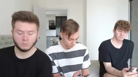 AlexDimaIgor online show from August 3, 8:46 am