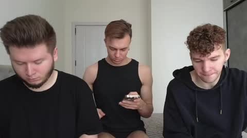 AlexDimaIgor online show from May 15, 8:33 am