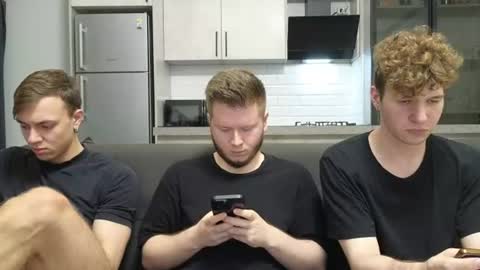 AlexDimaIgor online show from July 28, 8:23 pm